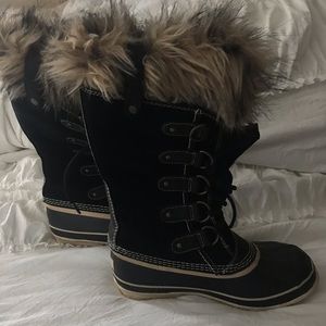 Sorel Joan of arctic snow boots
